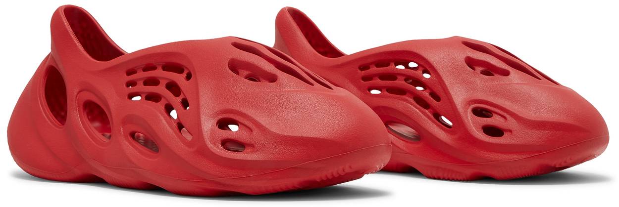 Yeezy Foam Runner 'Vermilion'