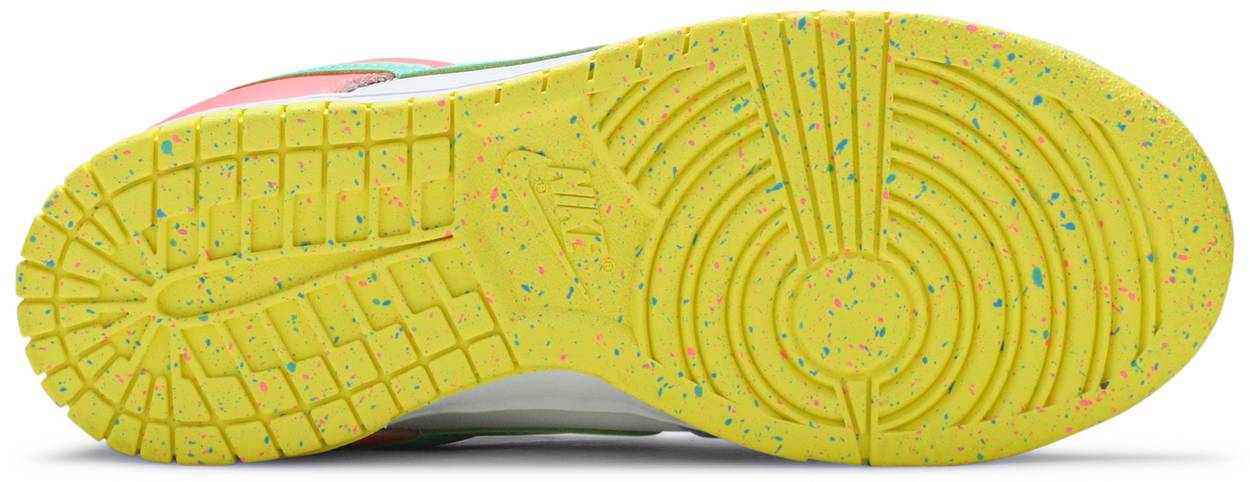 Wmns Dunk Low SE 'Easter'