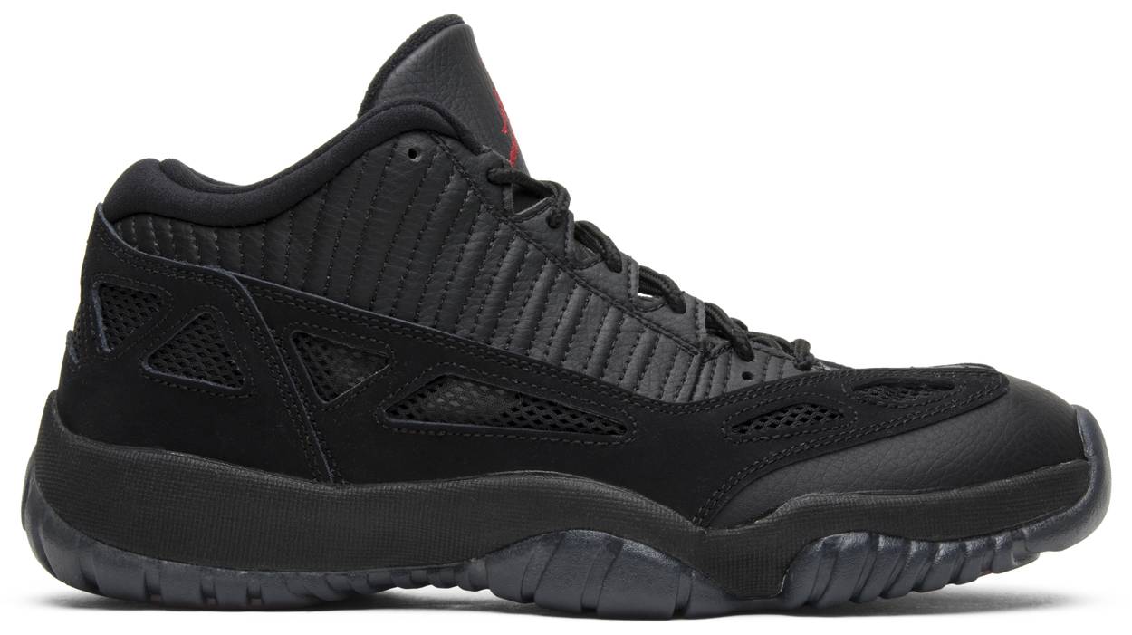 Air Jordan 11 IE Low 'Referee'