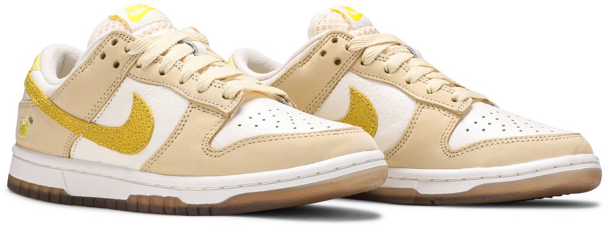 Wmns Dunk Low 'Lemon Drop'