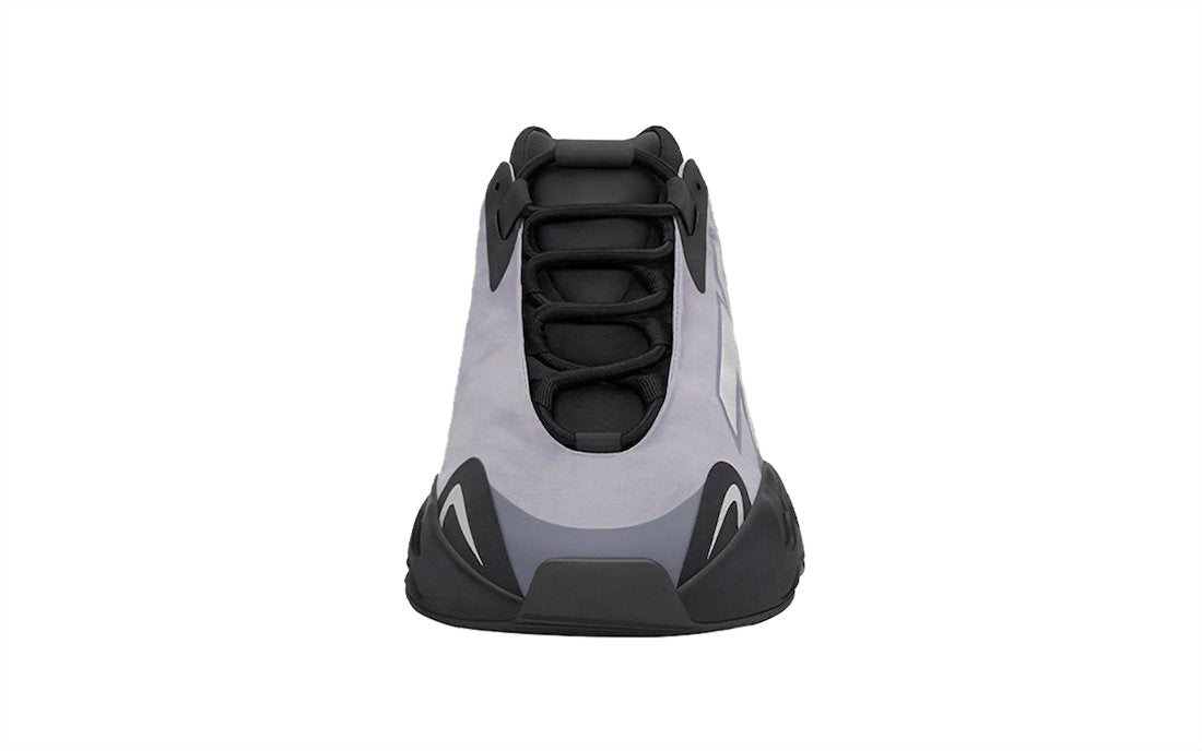 Yeezy Boost 700 MNVN ‘Geode’