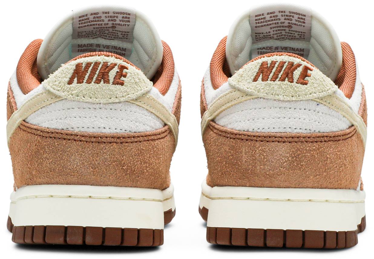 Dunk Low Premium 'Medium Curry'