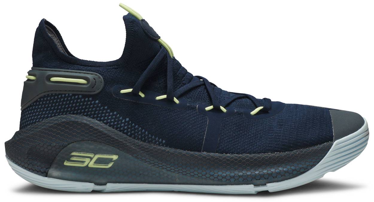 Curry 6 'International Boulevard'