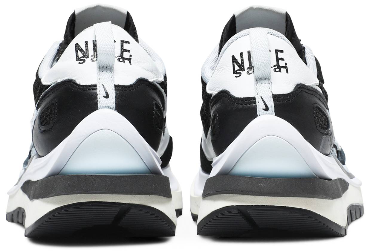 Sacai x VaporWaffle 'Black White'