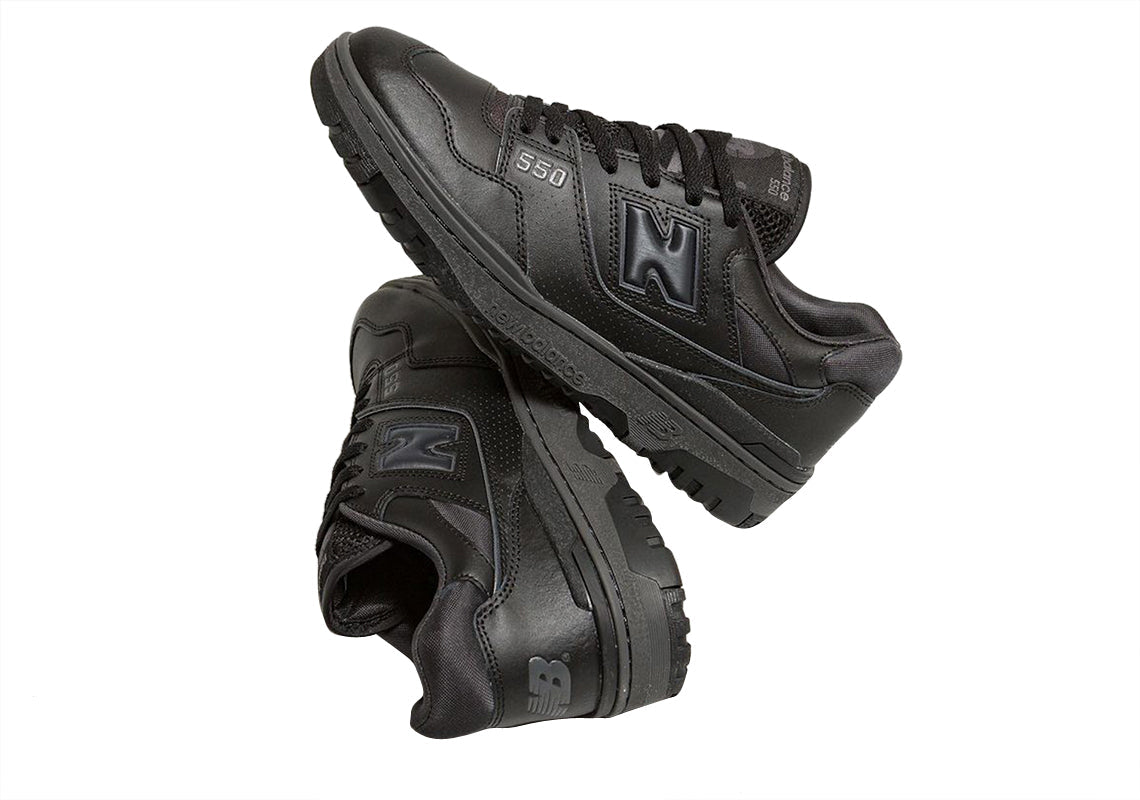 New Balance 550 “Triple Black“
