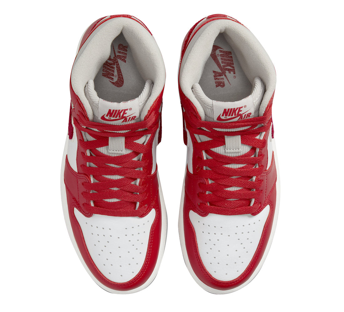 Wmns Air Jordan 1 High OG ‘Newstalgia’ Varsity Red