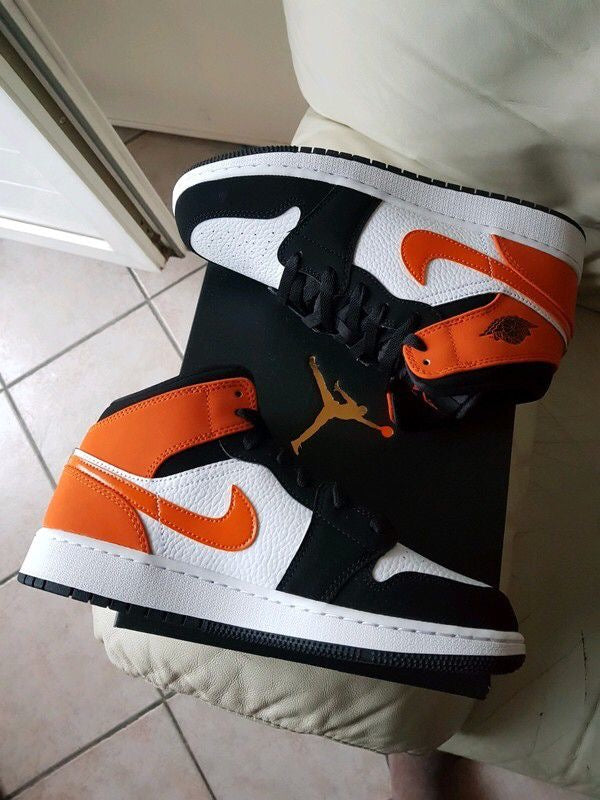 Air Jordan 1 Mid Shattered Backboard