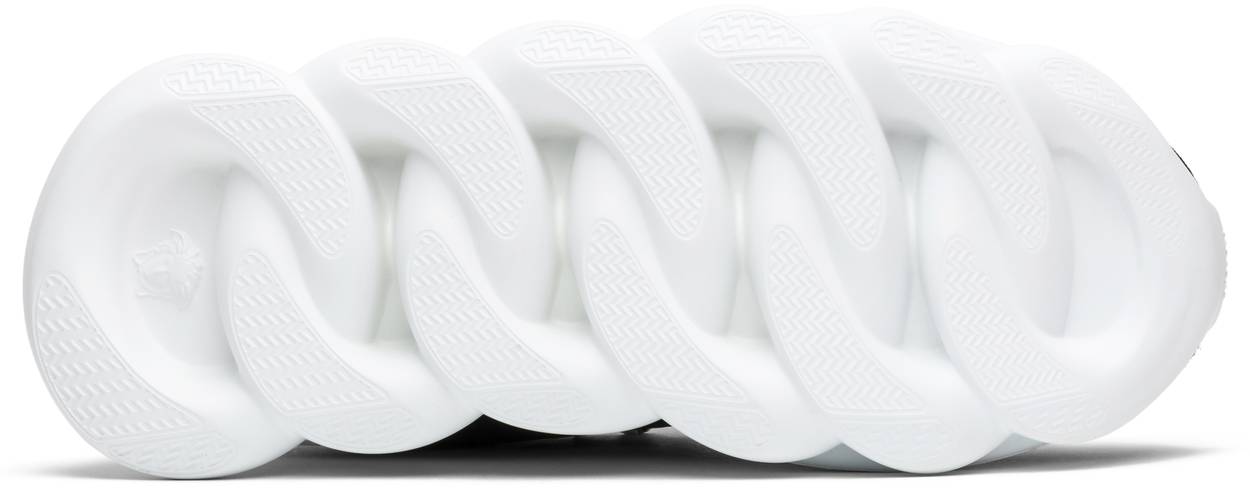 Versace Wmns Chain Reaction