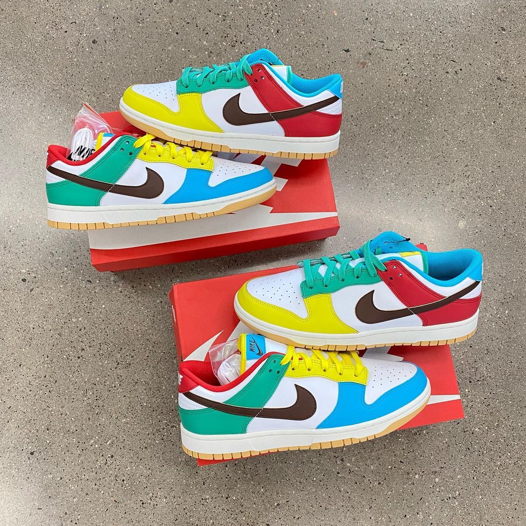 Dunk Low SE 'Free.99 - White'