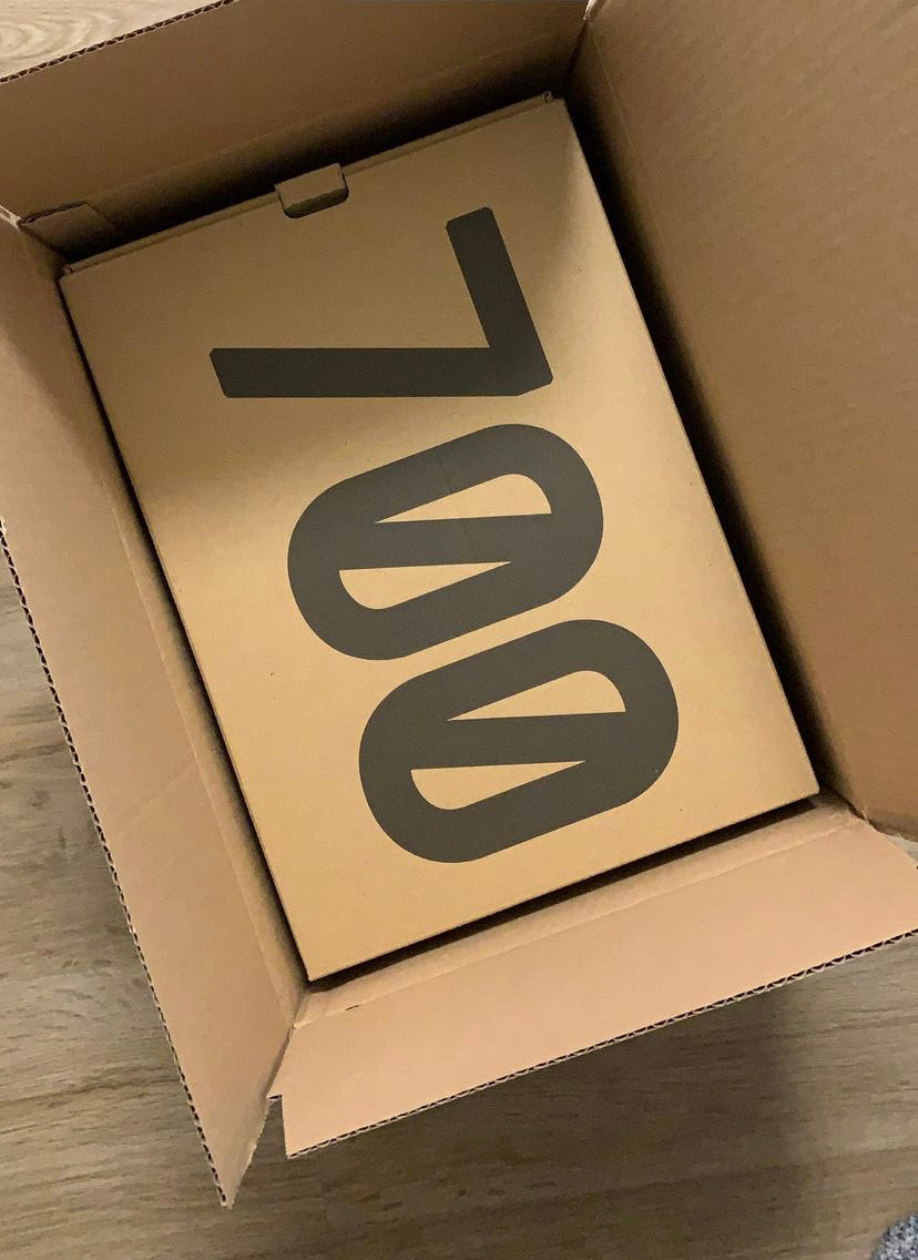 Yeezy 700 V3 Azael