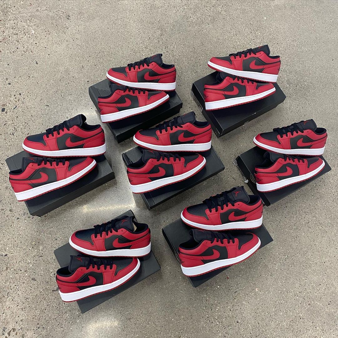 Air Jordan 1 Low  “Reverse Bred”