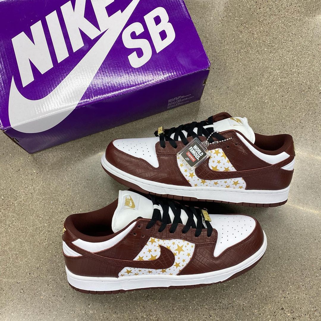 Supreme x Dunk Low OG SB QS 'Barkroot Brown'
