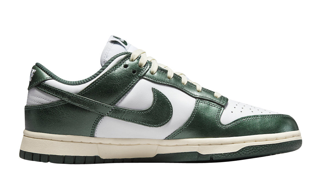 Wmns Dunk Low 'Vintage Green'