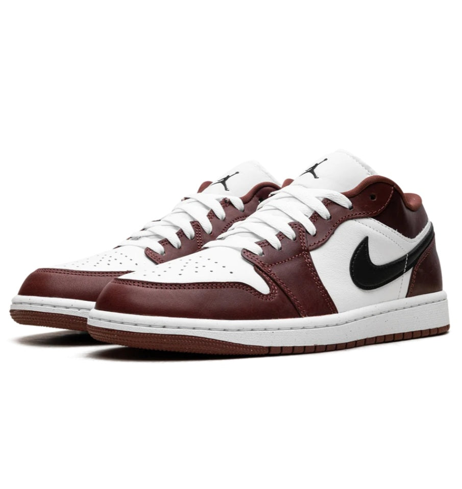 Air Jordan 1 Low SE "Dark Pony"