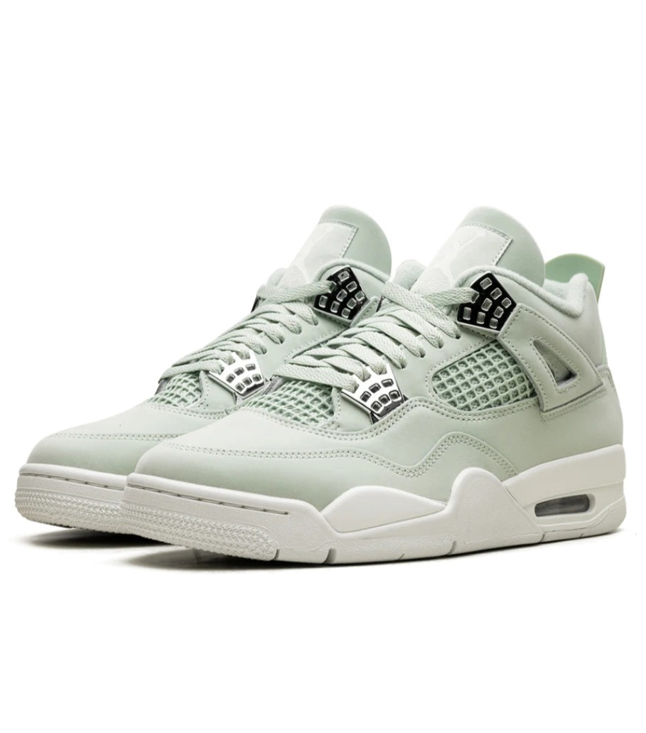Air Jordan 4 WMNS Abundance