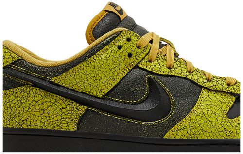 Nike Dunk Low "Halloween"