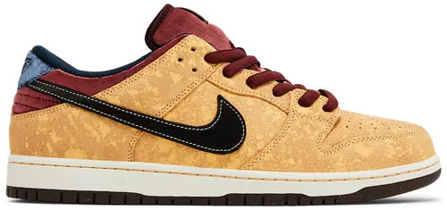 Nike SB Dunk Low "CITY OF CINEMA"