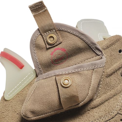 Travis Scott x Air Jordan 6 Retro 'British Khaki' (9.5 US Men's Size)